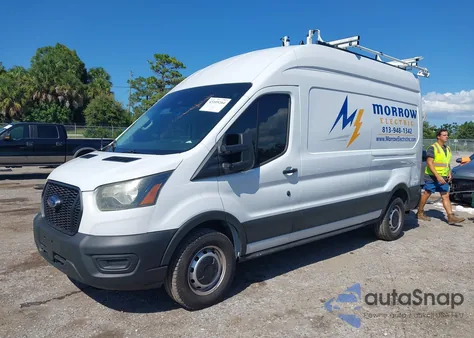 2024 Ford Transit-250 z USA, uszkodzony, nr VIN 1FTBR1X82RKB55618